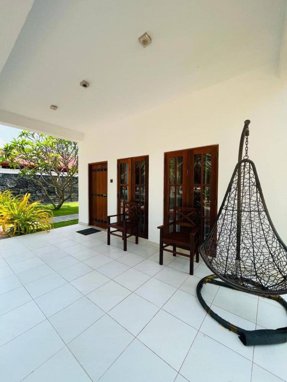 Nn Beach Resort & Spa Nilaveli Buitenkant foto