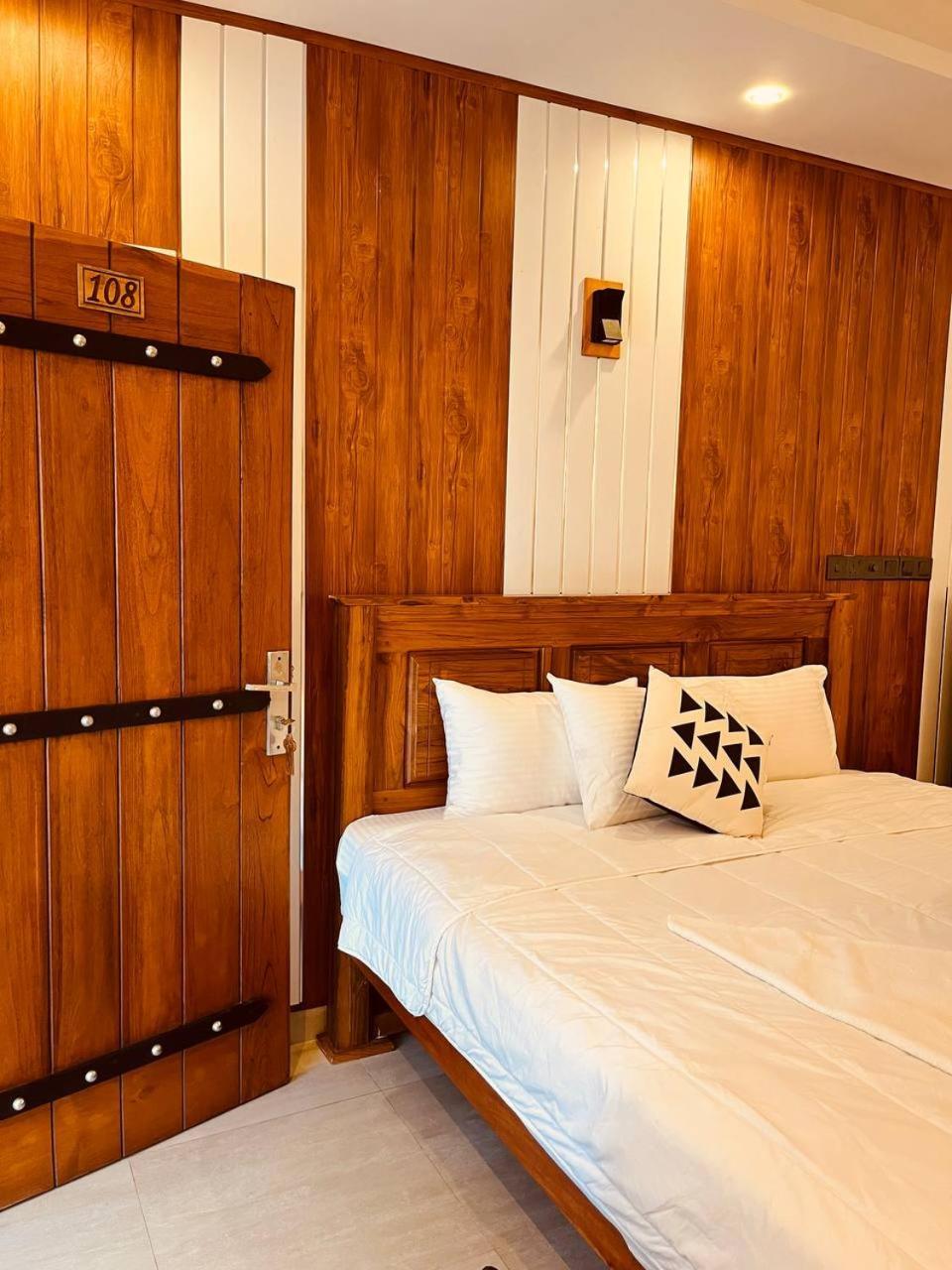 Nn Beach Resort & Spa Nilaveli Buitenkant foto